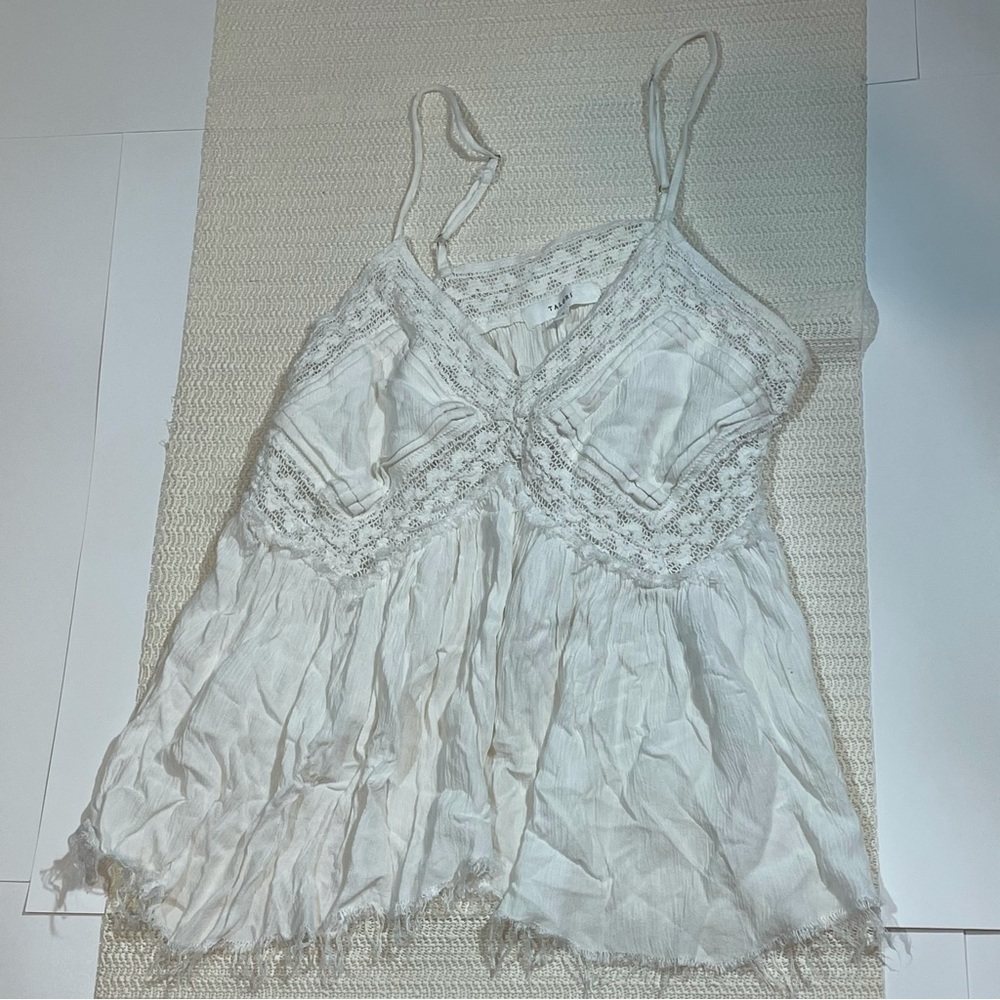 Talori Women's Ivory Lace Trim Boho Camisole raw hem babydoll S